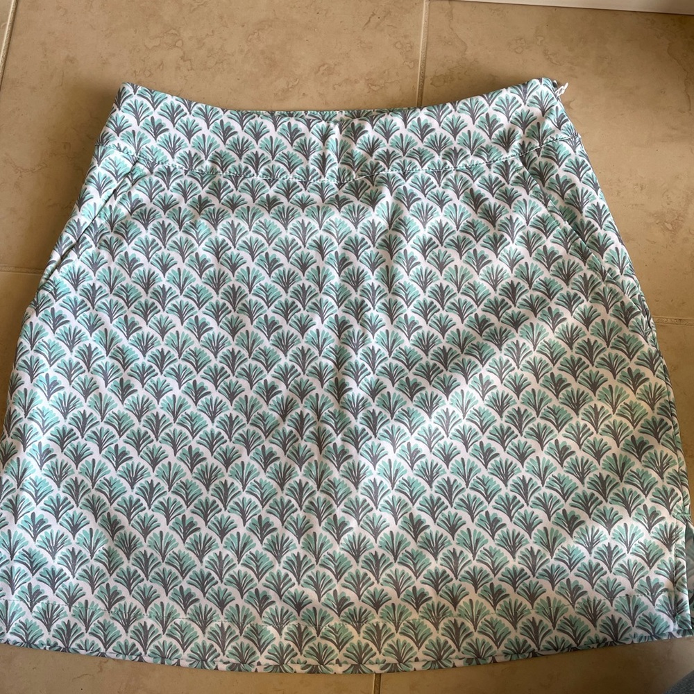 Vineyard Vine Skort - image 1